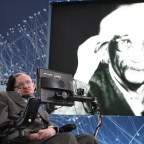 Stephen Hawking, Mark Zuckerberg To Send Tiny Robots Into Space To Look For Aliens.